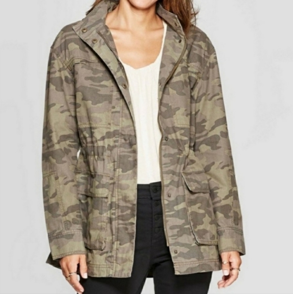 Universal Thread Camo Utility Jacket - Picture 2 of 9